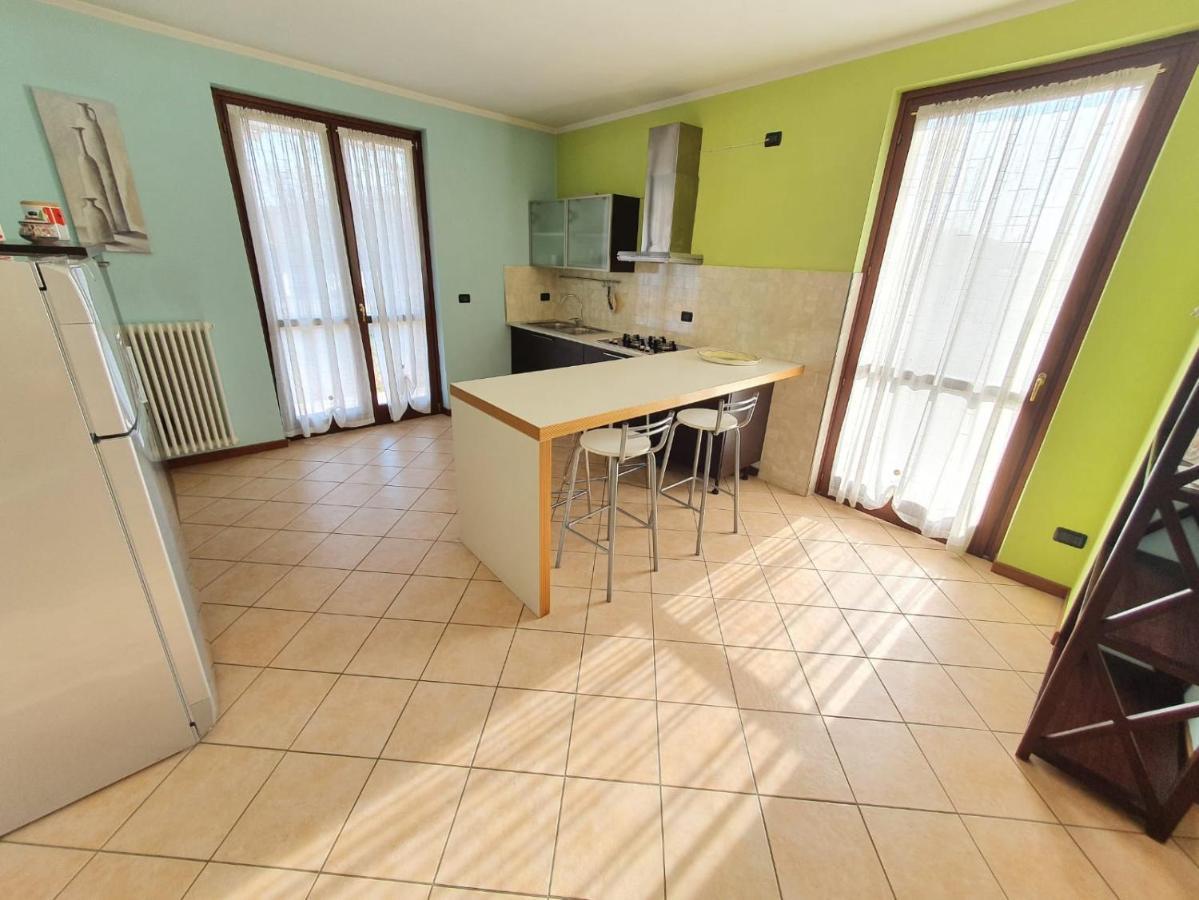 Il Glicine sul Garda casa vacanze Monzambano Esterno foto