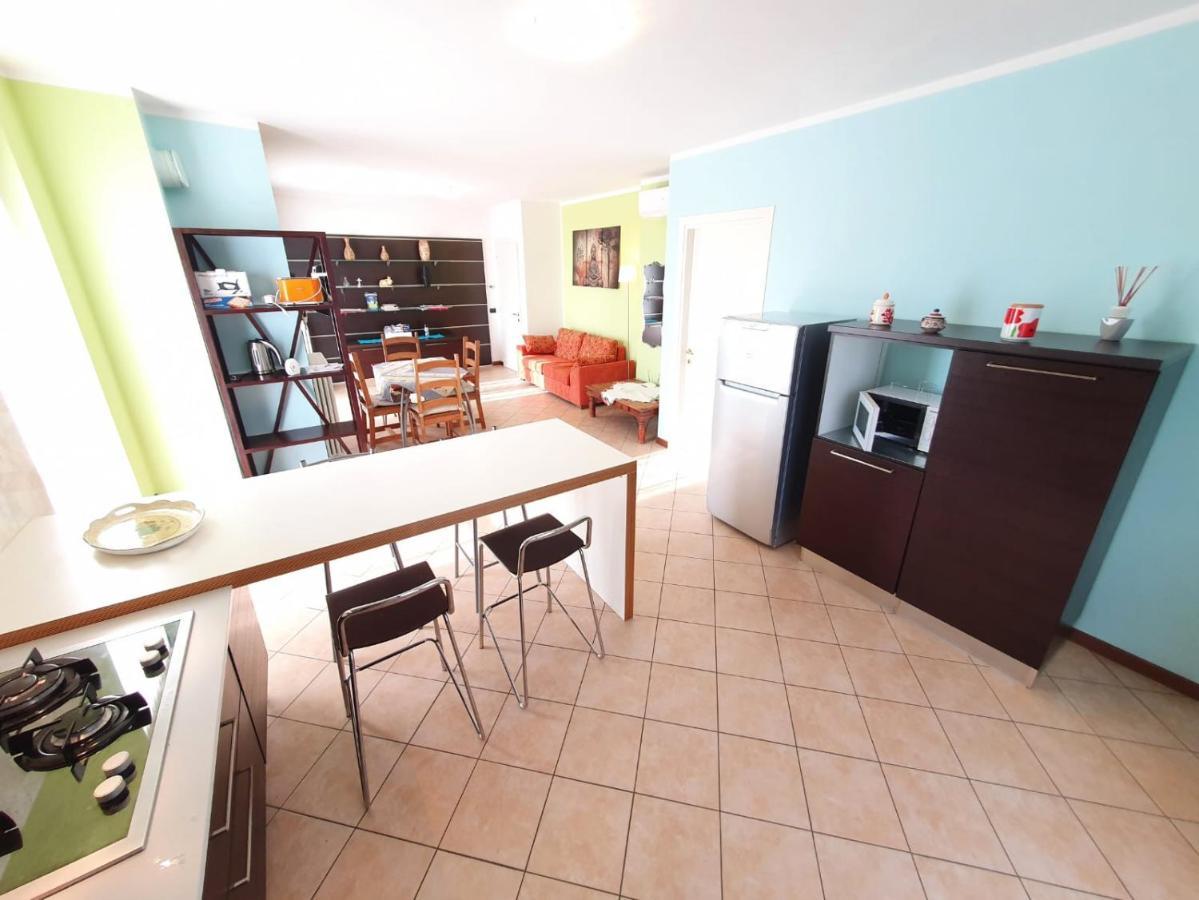 Il Glicine sul Garda casa vacanze Monzambano Esterno foto