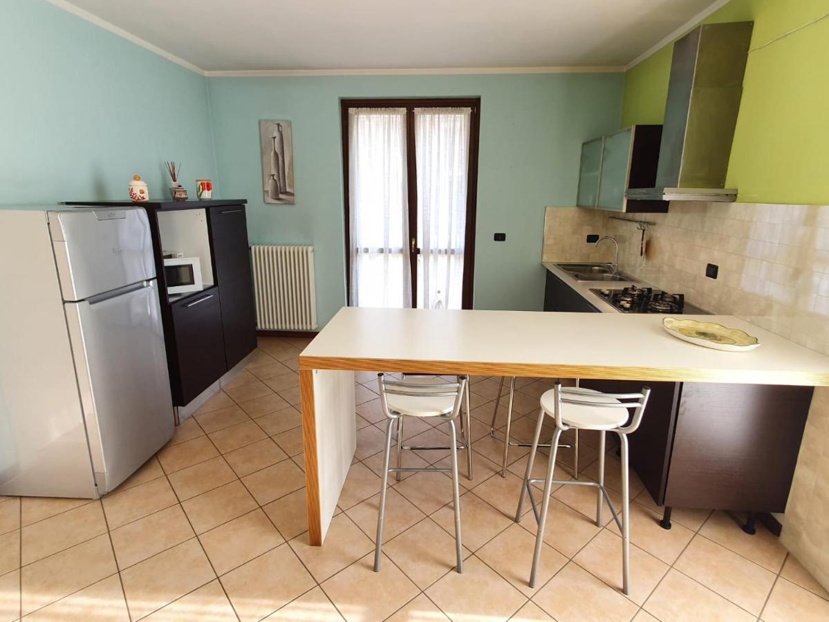 Il Glicine sul Garda casa vacanze Monzambano Esterno foto