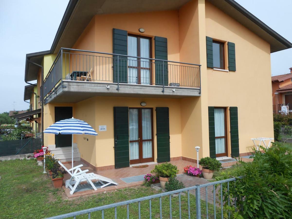 Il Glicine sul Garda casa vacanze Monzambano Esterno foto