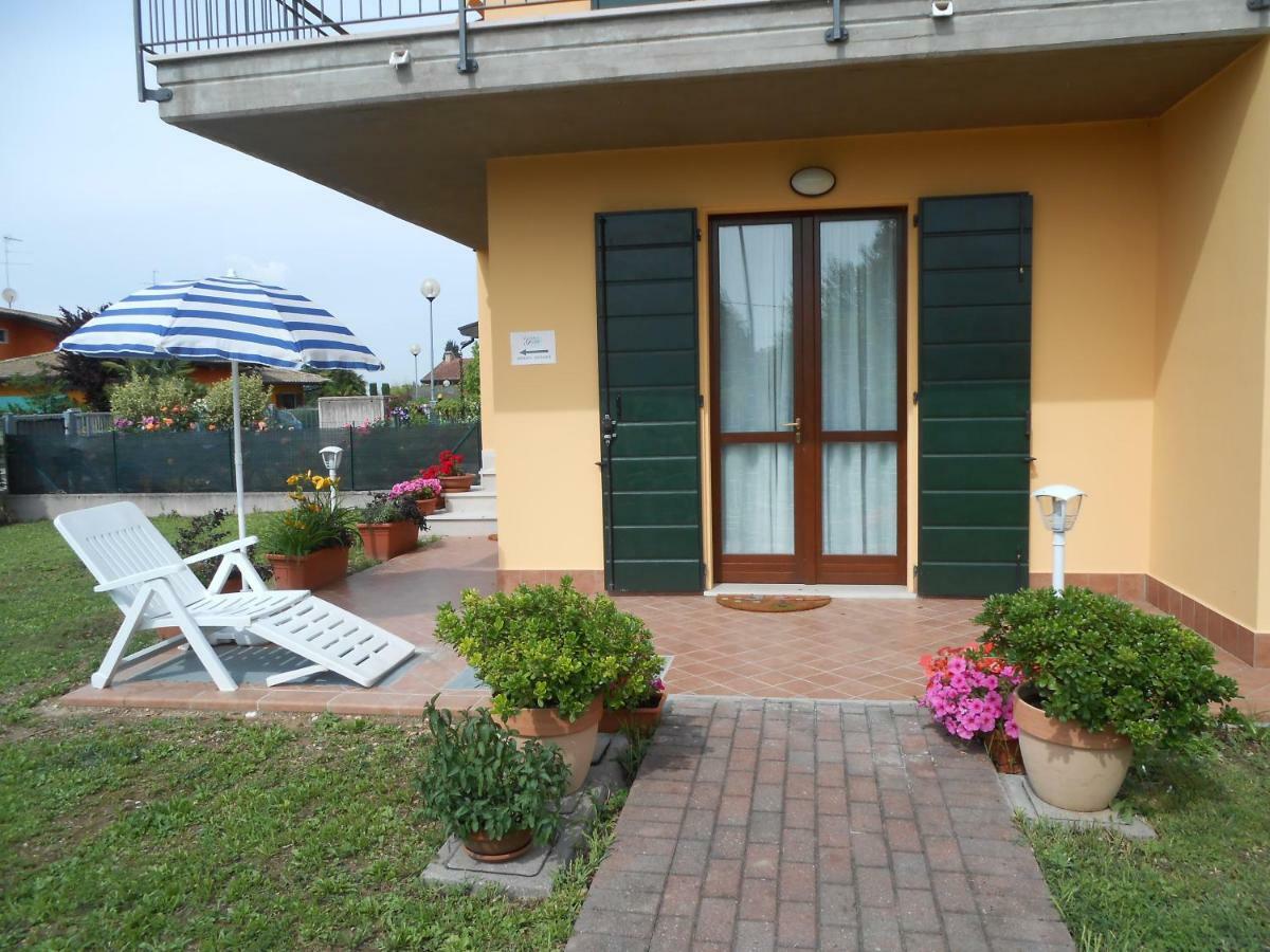 Il Glicine sul Garda casa vacanze Monzambano Esterno foto